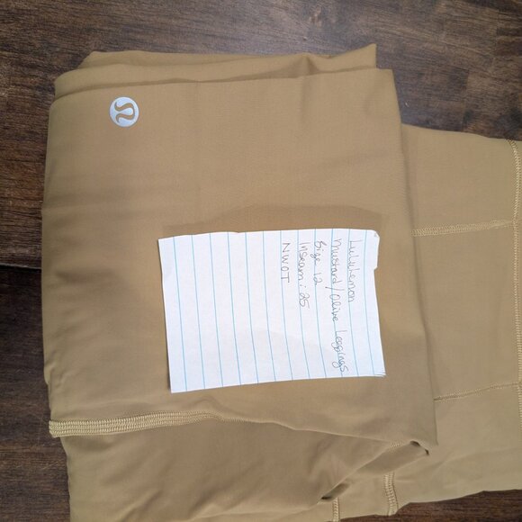 NWOT Lululemon Mustard/Light Olive Leggings - Picture 8 of 8
